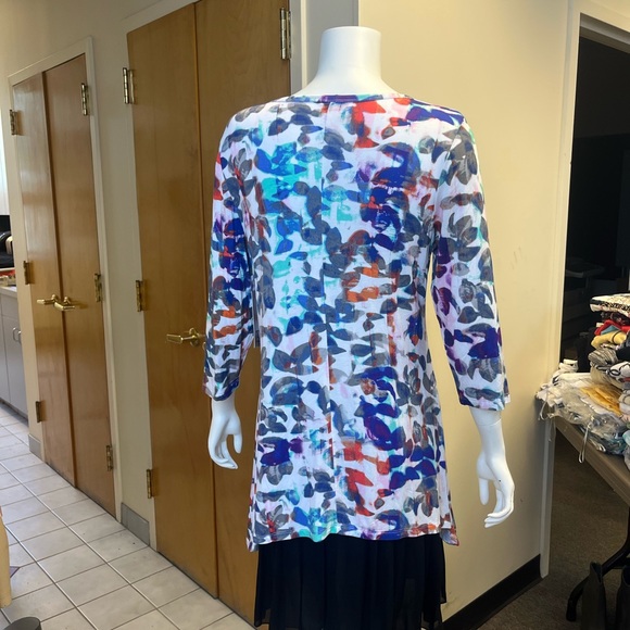 T/O Colorful Abstract Print Tunic - Picture 5 of 5